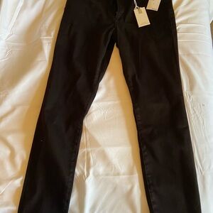 GOOD AMERICAN GOOD LEGS SKINNY CROPPED JEANS